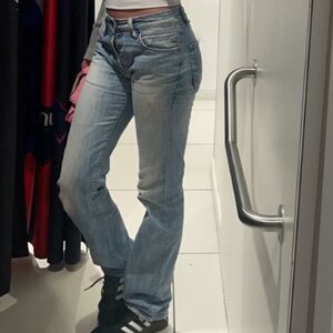 Vintage Blue Straight Leg Jeans Timeless Style